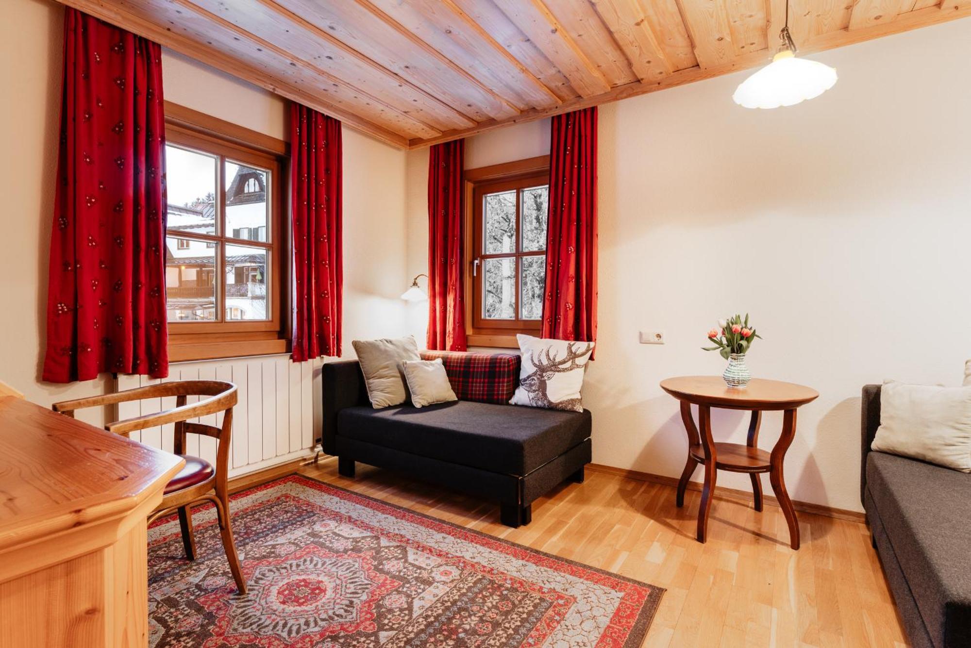 Landhaus Koller โกเซา ภายนอก รูปภาพ